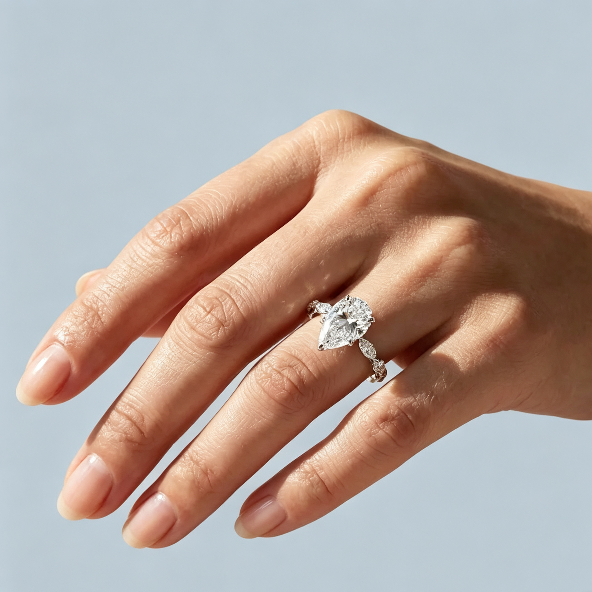 LUCERARO Engagement | Pear Solitaire Diamond Ring - ER01144