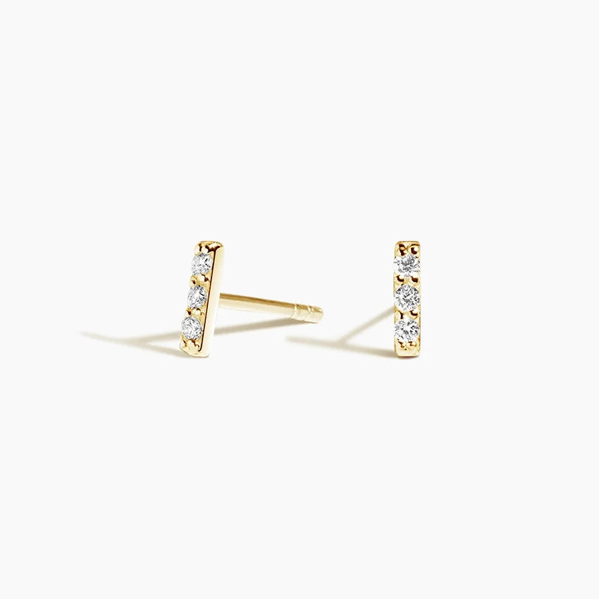 LUCERARO Earrings | Pavé Bar Stud Earrings - JE00395