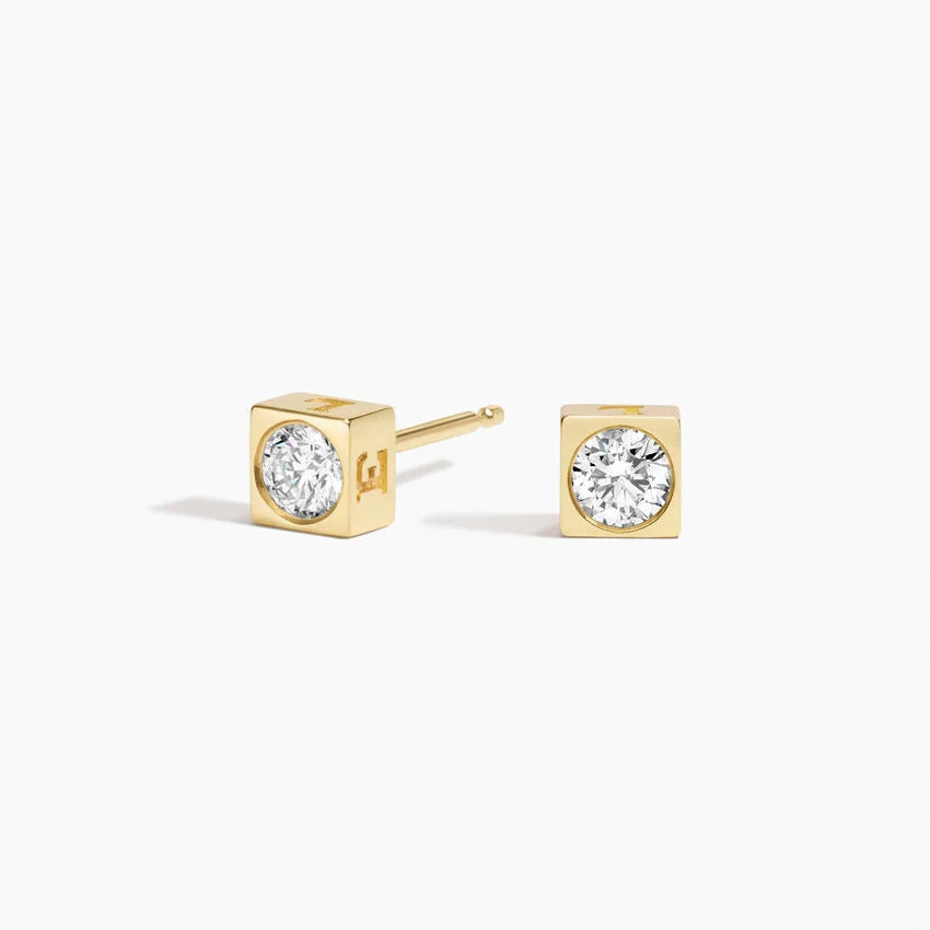 LUCERARO Earrings | LOVE Stud Earrings - JE00895