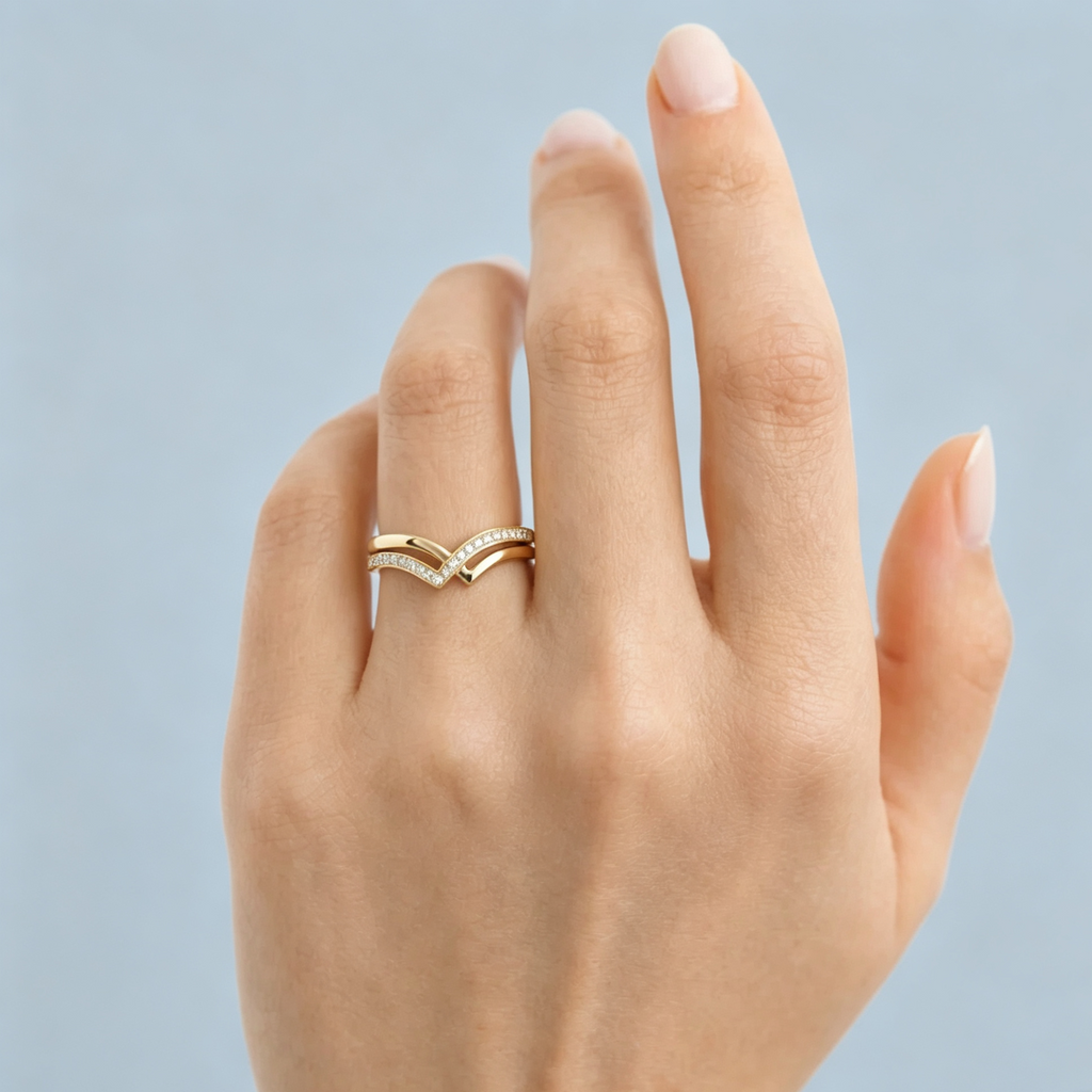 LUCERARO Wedding | V Double-Sided Diamond Ring - WR01544