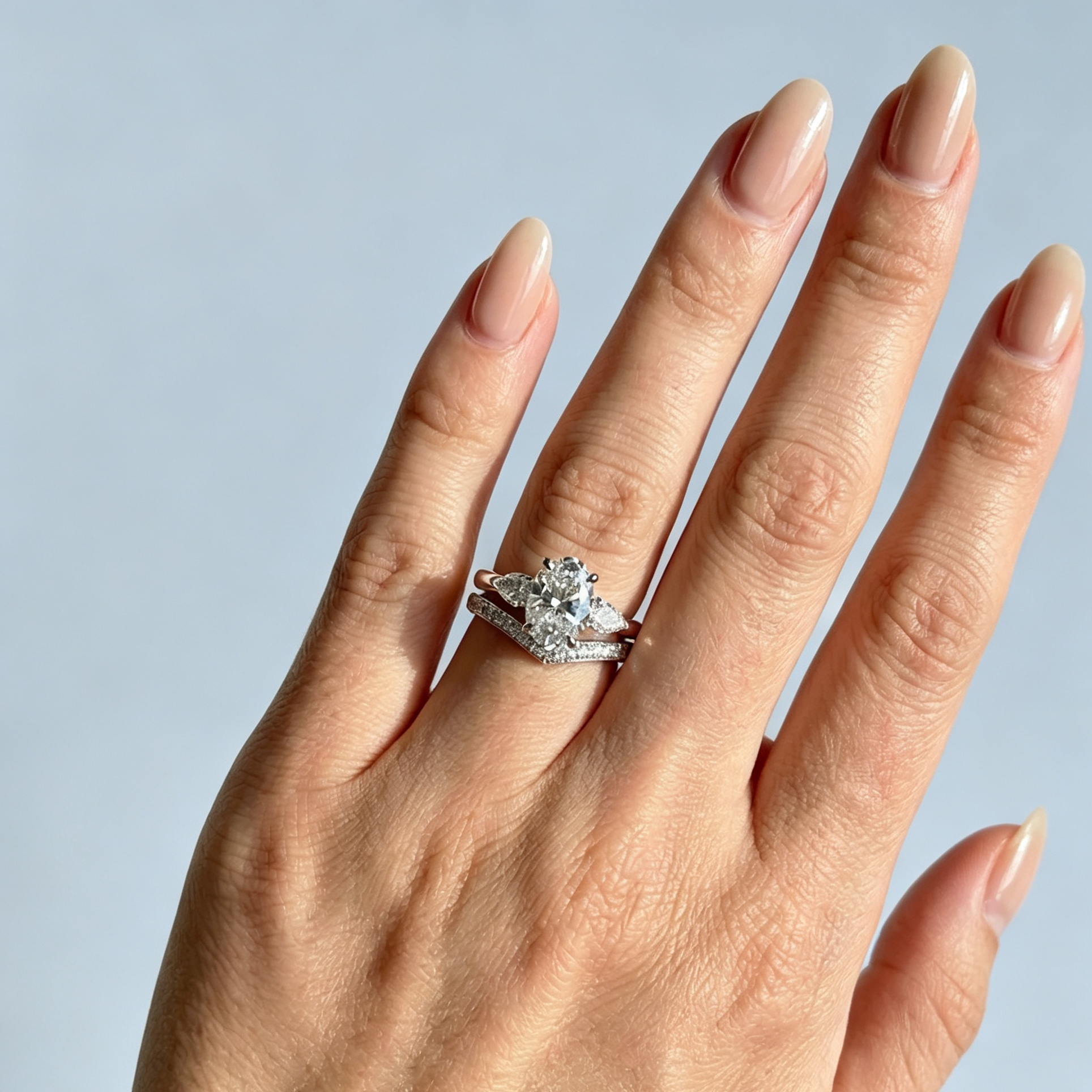 LUCERARO Stacking | Oval & V-shaped Diamond Ring - SR03688